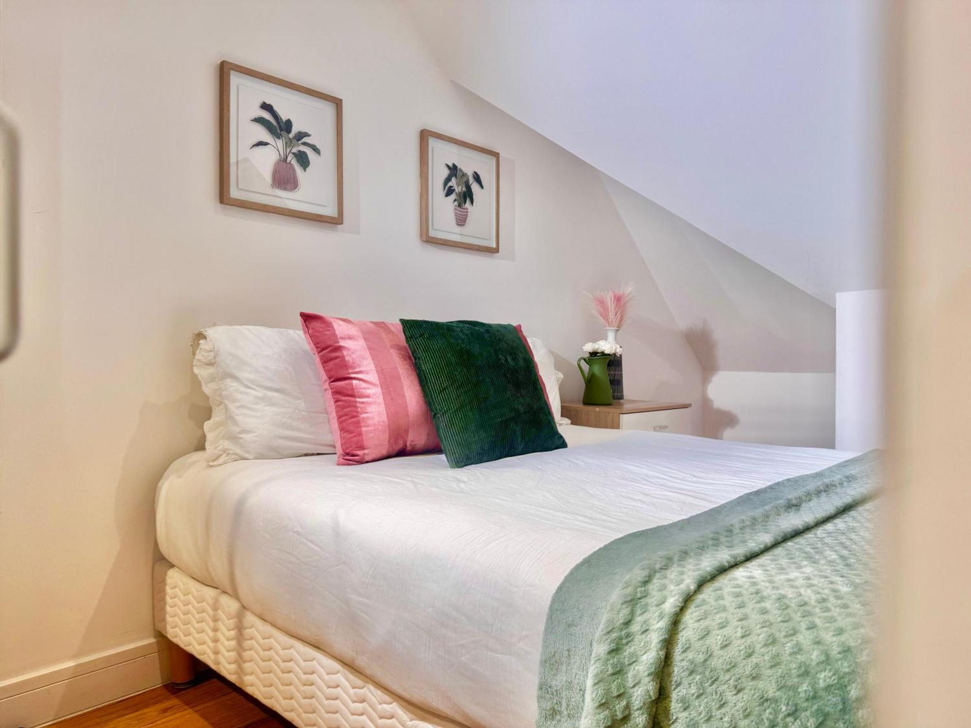 En-Suites With Free Parking 30Min To Central London Londres Exterior foto