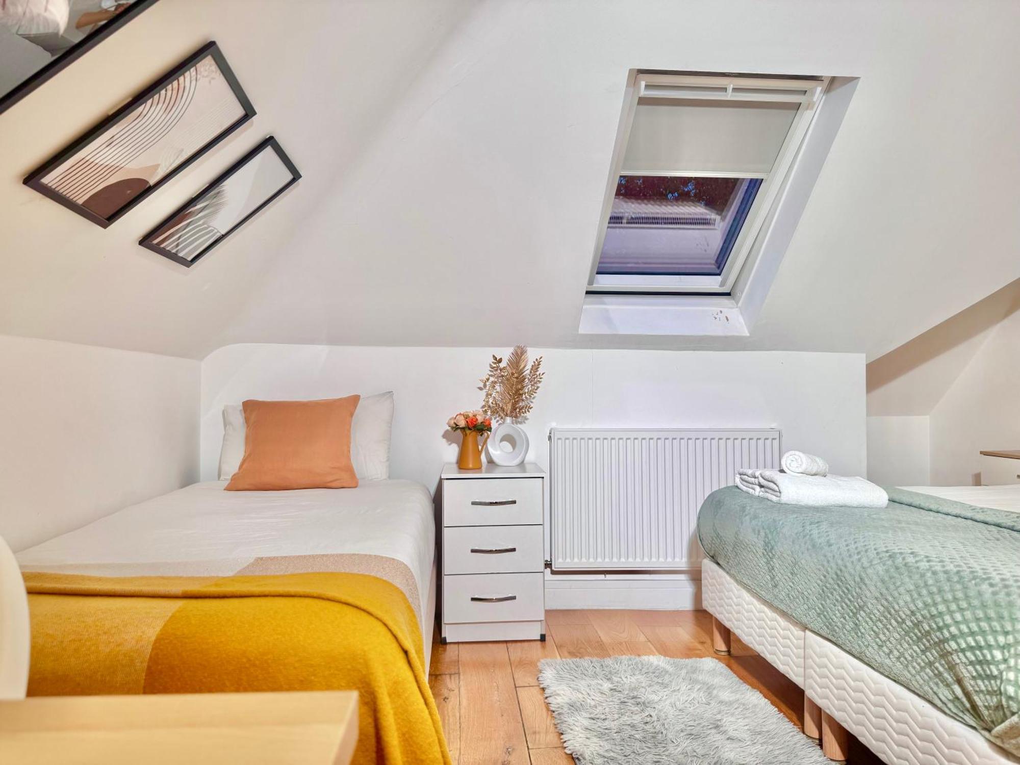 En-Suites With Free Parking 30Min To Central London Londres Exterior foto