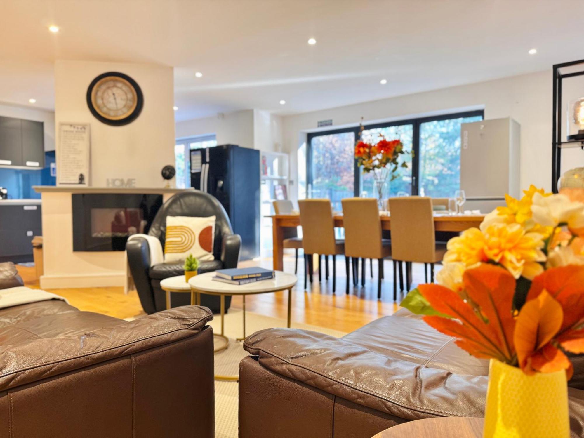 En-Suites With Free Parking 30Min To Central London Londres Exterior foto
