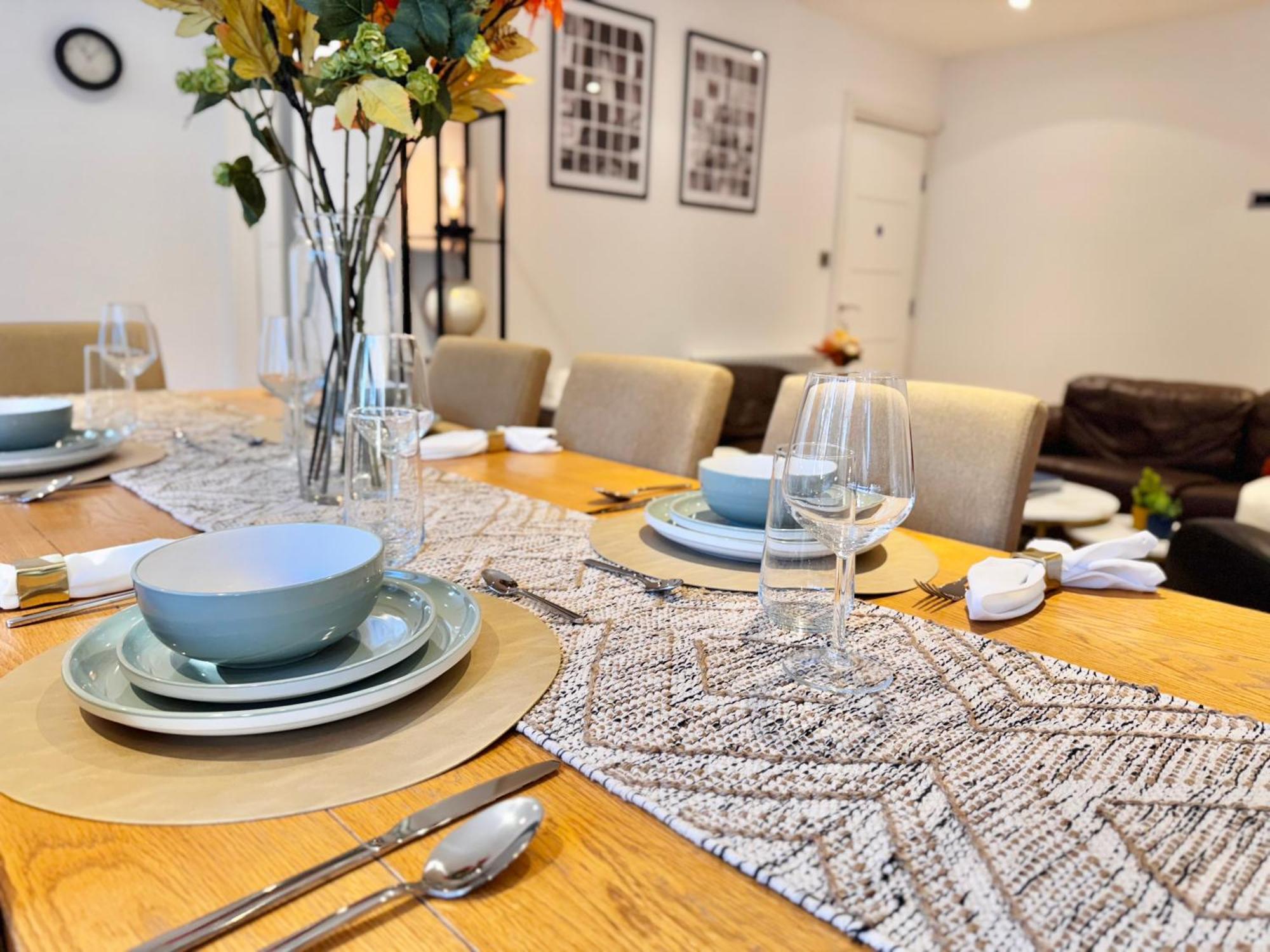 En-Suites With Free Parking 30Min To Central London Londres Exterior foto