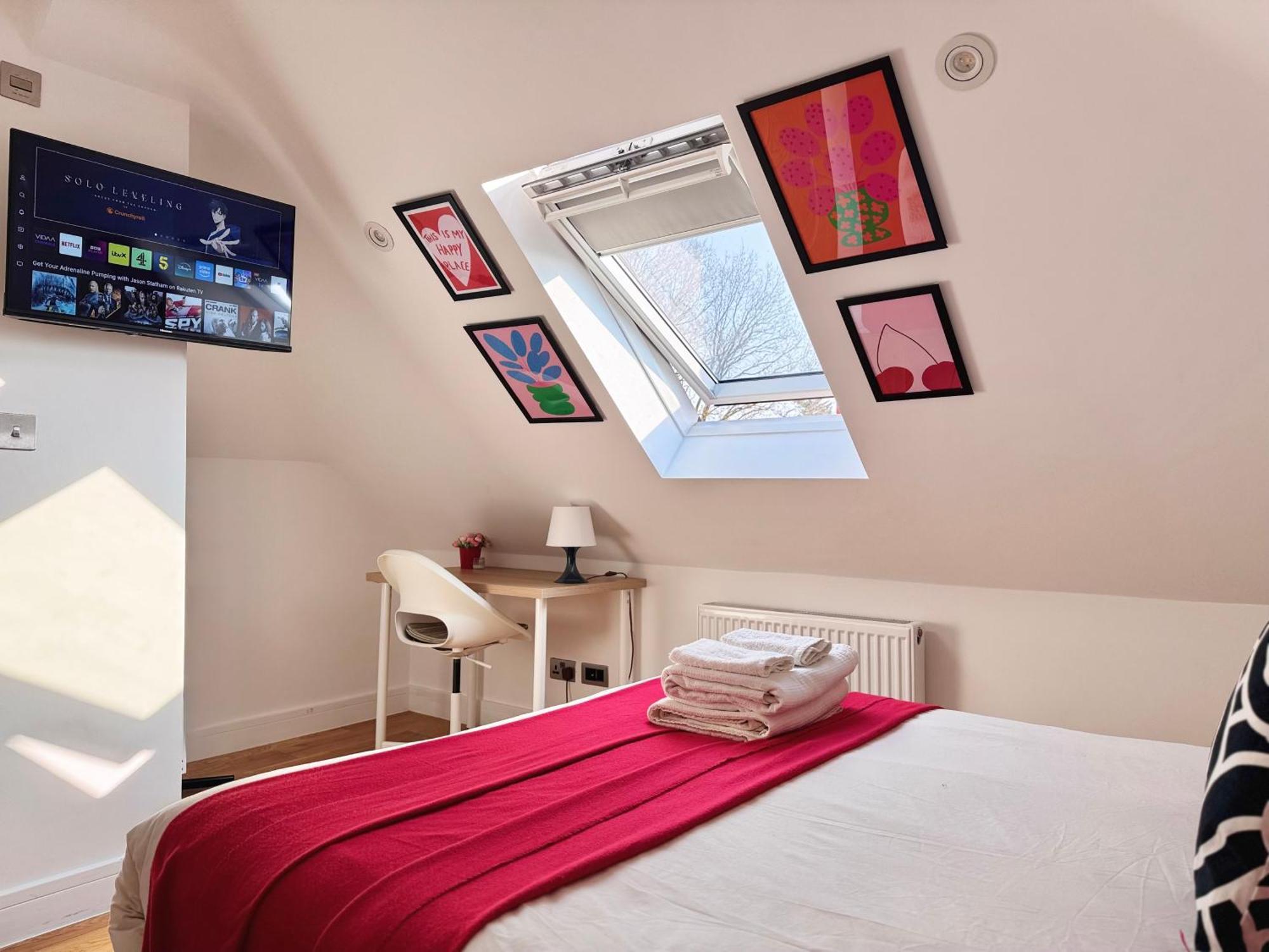 En-Suites With Free Parking 30Min To Central London Londres Exterior foto