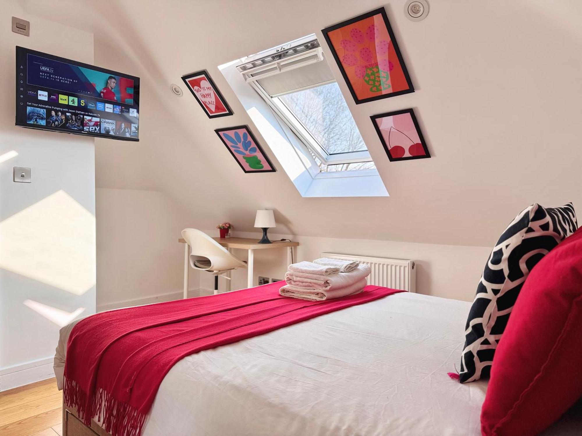 En-Suites With Free Parking 30Min To Central London Londres Exterior foto